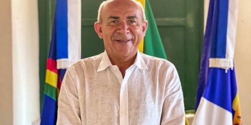 Coluna da segunda| Nova liderança política