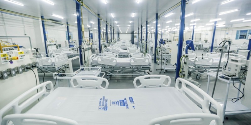 Nesta segunda-feira (14), os equipamentos médico-hospitalares do sexto dos sete hospitais de campanha construídos pela PCR começaram a ser retirados