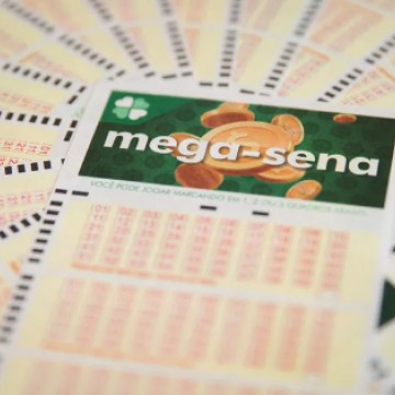 Mega-Sena pode pagar R$ 45 milhões neste sábado 