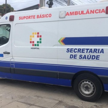 Bandidos assaltam profissionais que removiam paciente com covid-19 na ambulância