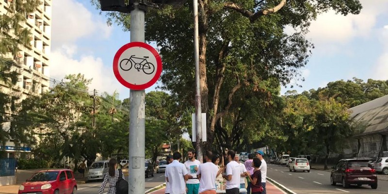 Ao mesmo tempo que aumentam as rotas cicloviárias, o trânsito se mostra mais perigoso para quem utiliza a bicicleta