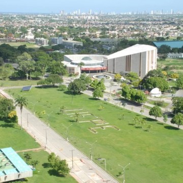 Universidade Federal de Pernambuco realiza seleção simplificada para contratação de professores 