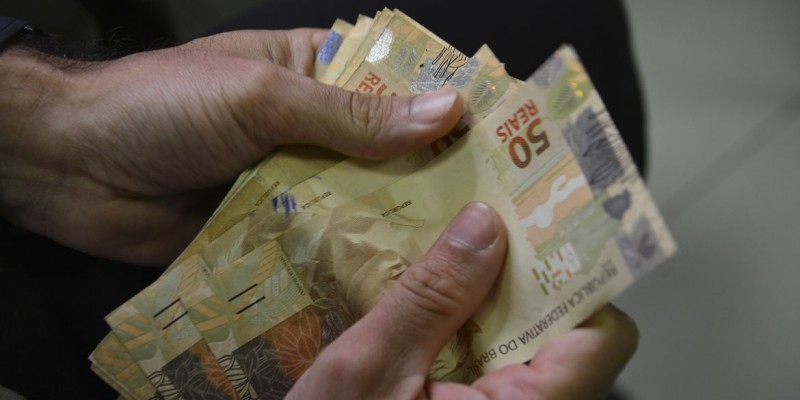 Rendimentos creditados nas contas somam R$ 6,15 bilhões