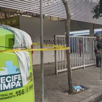 Feto é abandonado em depósito de lixo no Centro do Recife; polícia investiga caso
