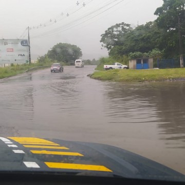 Chuvas: Recife reduz estágio de alerta para atenção