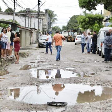 Prefeitura do Recife anuncia obras de pavimentação e drenagem no Cordeiro