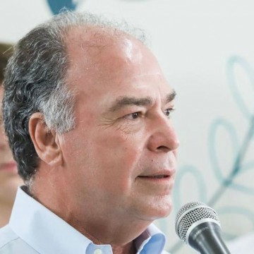 Fernando Bezerra Coelho defende PEC dos combustíveis como medida importante para economia