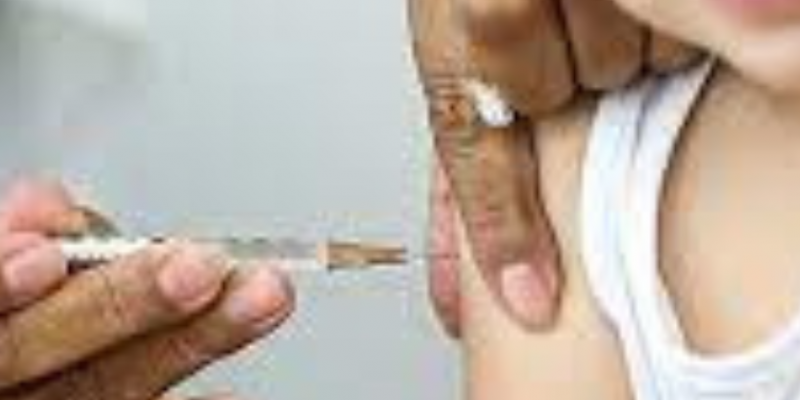Após aplicação, a vacina forma uma cicatriz na criança, mas nem todas a desenvolvem