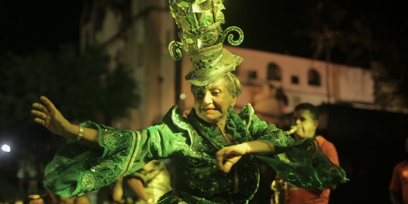 O valor do benefício será de até 35% do cachê recebido da Prefeitura no Carnaval de 2020