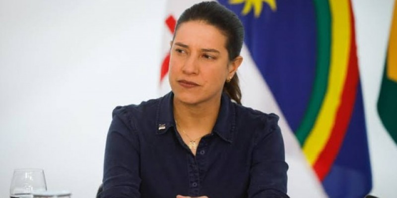 Coluna da terça l Economia na máquina do Estado é atestada pelo Tesouro Nacional