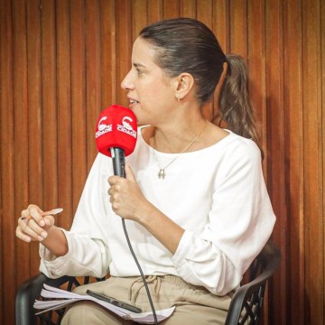  Raquel Lyra debate propostas para o futuro de Pernambuco, em sabatina na Rádio Cidade, em Caruaru 