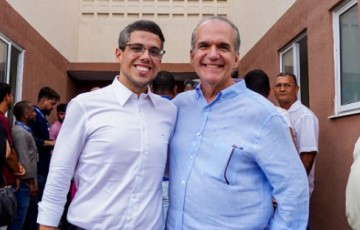 Dueire e Jarbas Filho acompanham Ministro em inauguração de residencial no Recife