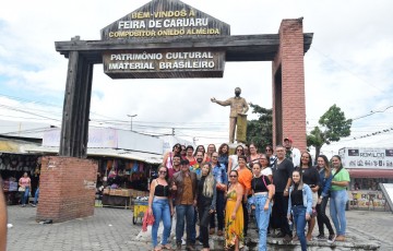 Artesãos joãoalfredenses fazem intercâmbio cultural em Caruaru