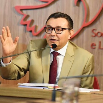 Presidente do PSB emite nota para parabenizar Danilo Cabral pela indicação a SUDENE 