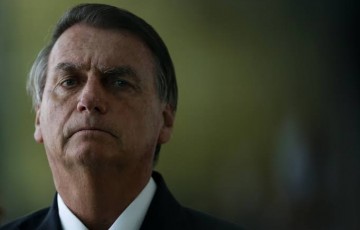 Coluna da quinta | Bolsonaro repete Aécio em 2014 ao tentar questionar resultado da eleição 