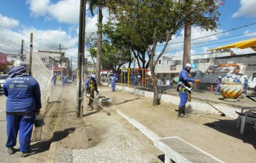 Jaboatão realiza mutirão de infraestrutura em Cajueiro Seco
