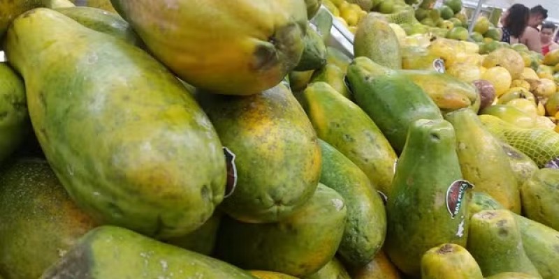 Confira cotação de preços das frutas e verduras na Ceaca neste início do ano.