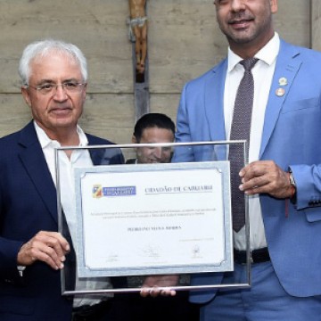 Pedro Ivo Viana Moura recebe Título de Cidadania Caruaruense