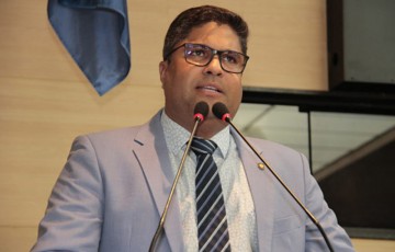Presidente da Força Sindical anuncia filiação ao PSB