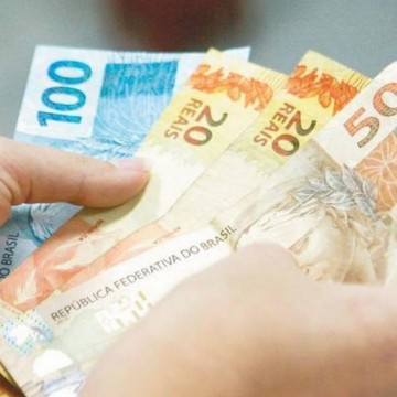 Salário mínimo será de R$ 1.302 a partir de 2023