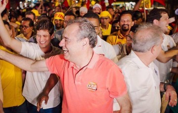 “Não tenho dúvidas de que com a força do povo Danilo será o próximo governador”, afirma João Campos