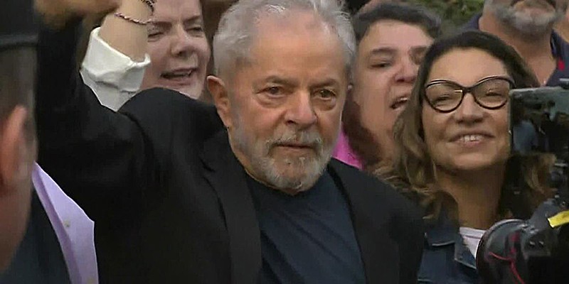 Lula só não pode incendiar o país Coluna Fogo Cruzado – 11 de novembro de 2019