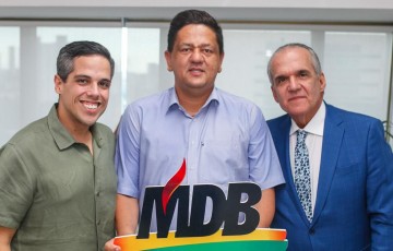 Nininho Carvalho, prefeito de Parnamirim, e Saulo Holanda, vereador de Olinda, se filiam ao partido MDB