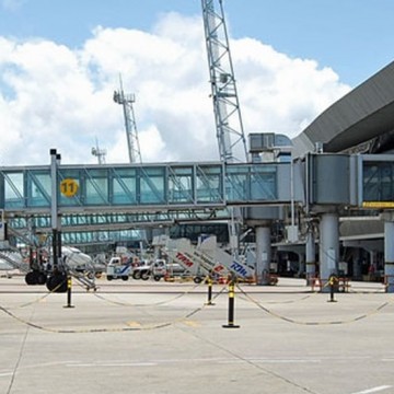 Sistema de orientação de pousos do Aeroporto Internacional do Recife segue desligado