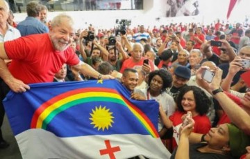 Coluna da quarta | Lula vem a Pernambuco buscando a unanimidade 