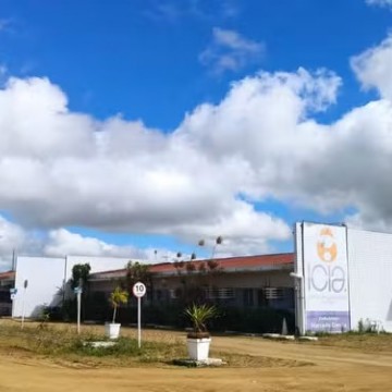 ICIA em Caruaru abre vagas para motorista e operadora de telemarketing