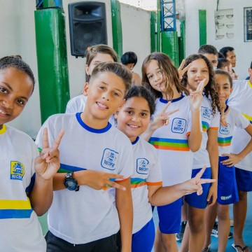 Rede municipal de ensino do Recife abre matrículas de alunos novatos para 2024, nesta terça-feira (7)